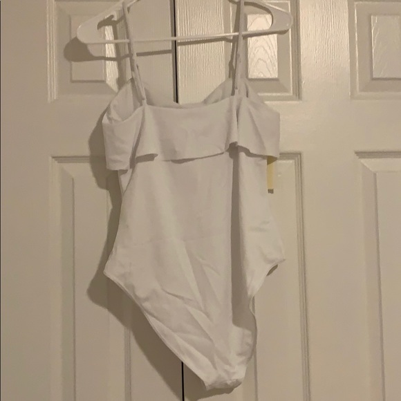 Aritzia Lyla White Bodysuit - Picture 4 of 4